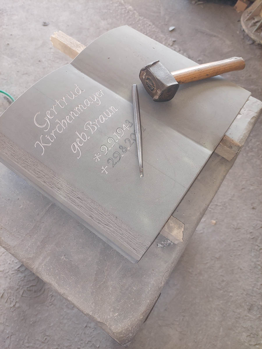 Liegestein Beispiel 1